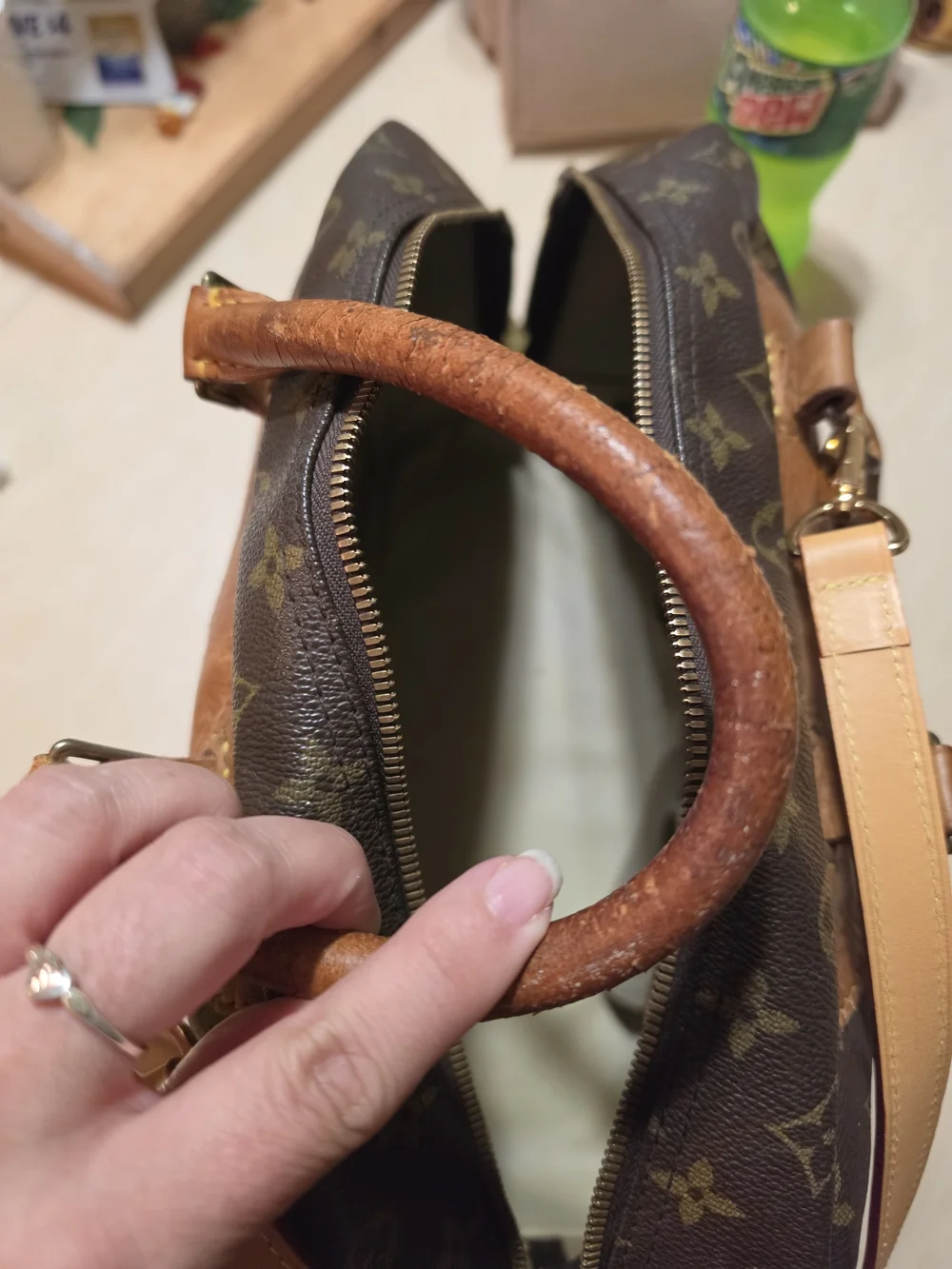 Louis Vuitton Deauville handbag